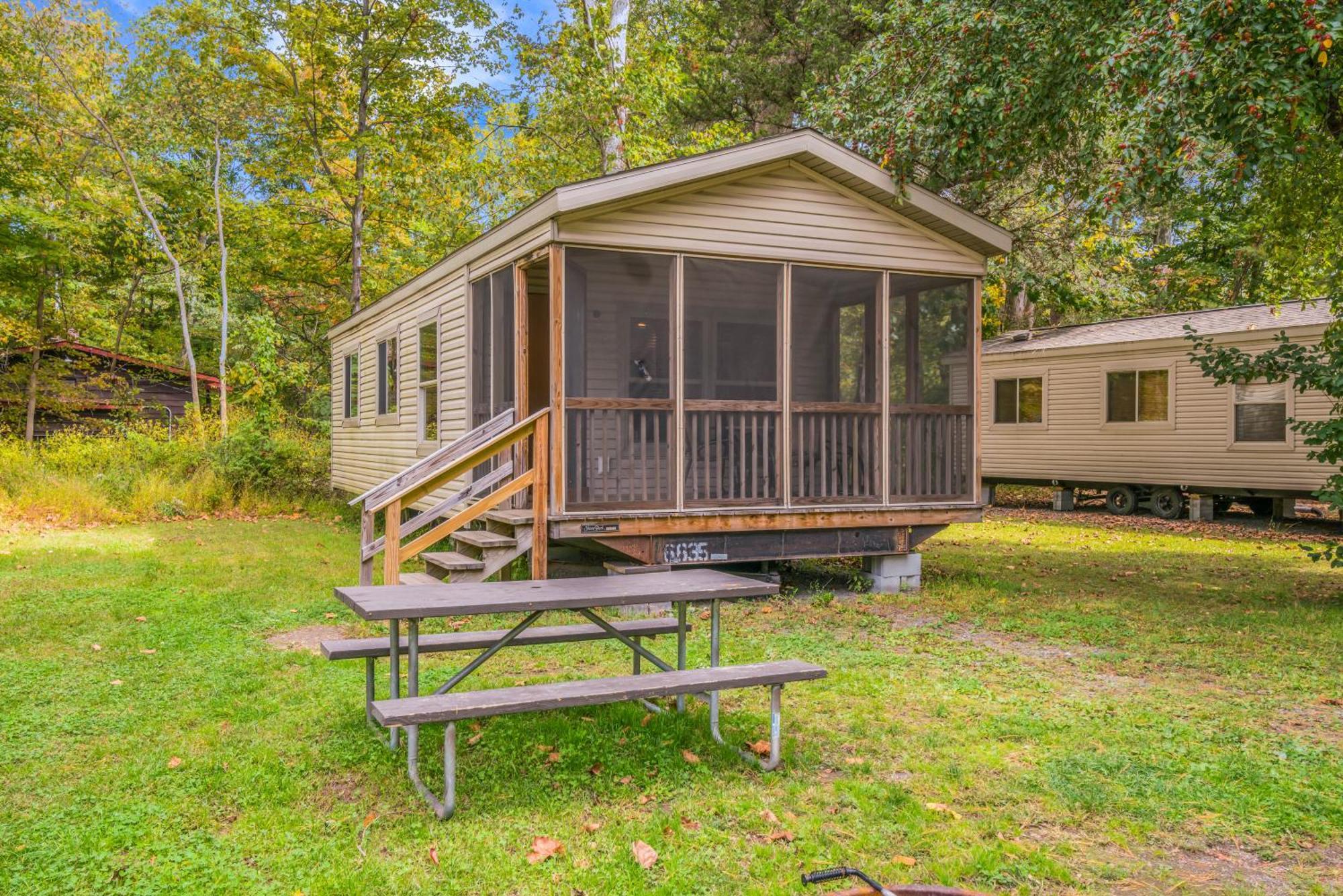 Rondout Valley Camping Resort Deluxe Park Model 11 Accord Стая снимка